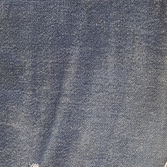 LEVIS 501 JEAN SHORTS - Picture 2 of 10